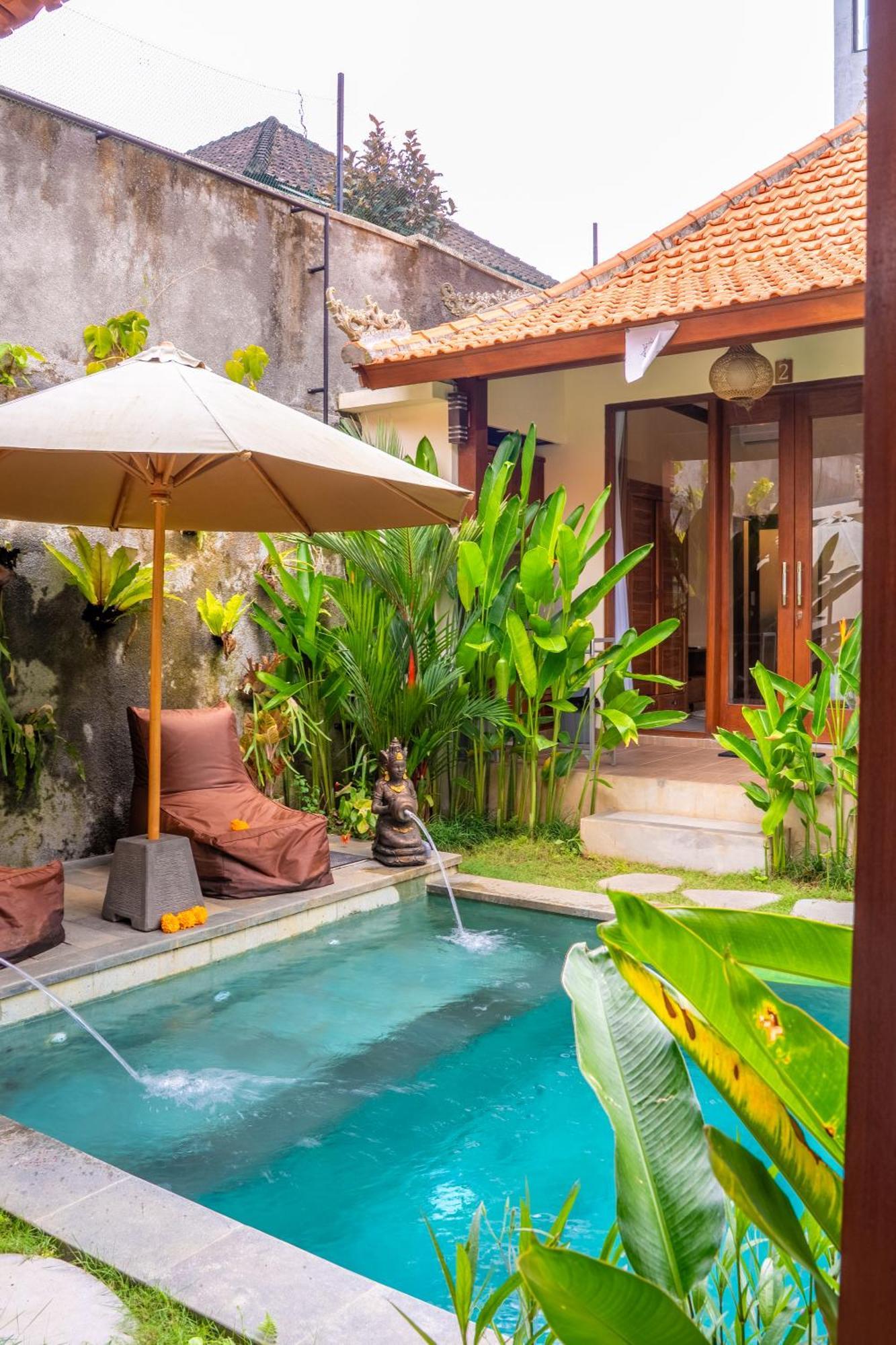 Cempaka Kembar Guest House 우붓 외부 사진